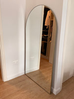 Load image into Gallery viewer, Kamara Floor Mirror in Gold
